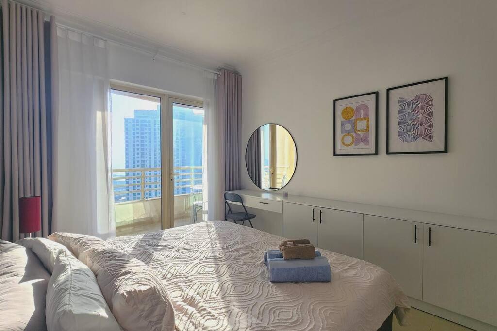 Oceanview Terrace1br Marina With Sunset And Sea View Apartment Dubai
